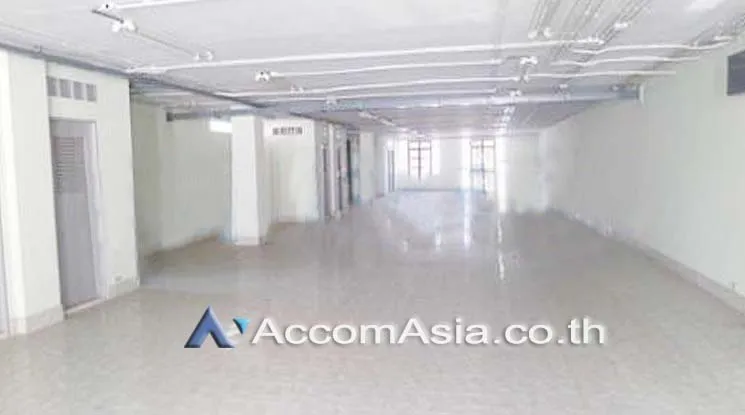 unit Office space For Rent in Phaholyothin, Bangkok  near BTS Sanam Pao (AA15719)